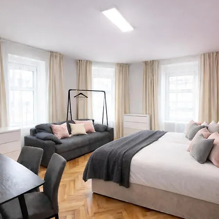 Single 8 Apartment Graz