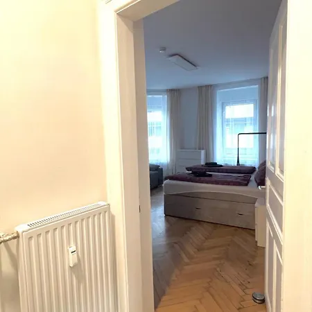 Single 8 Apartamento Graz